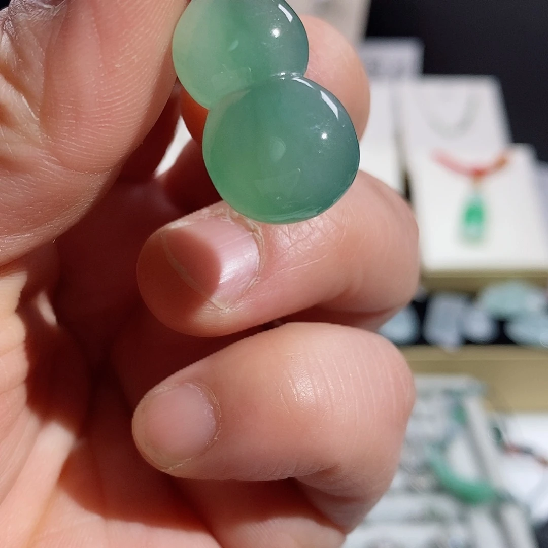 翡翠颈饰银S925镶嵌匆*葫芦