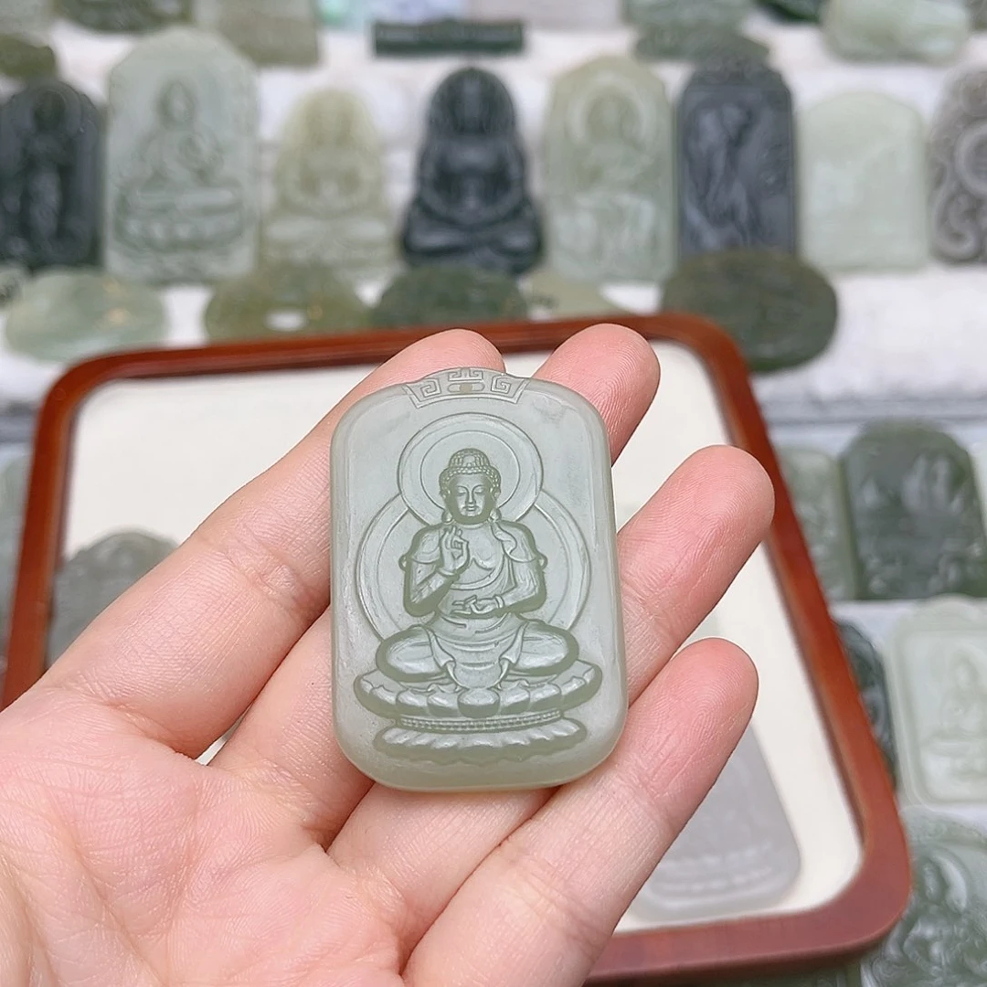 和田玉未镶嵌颈饰b****装