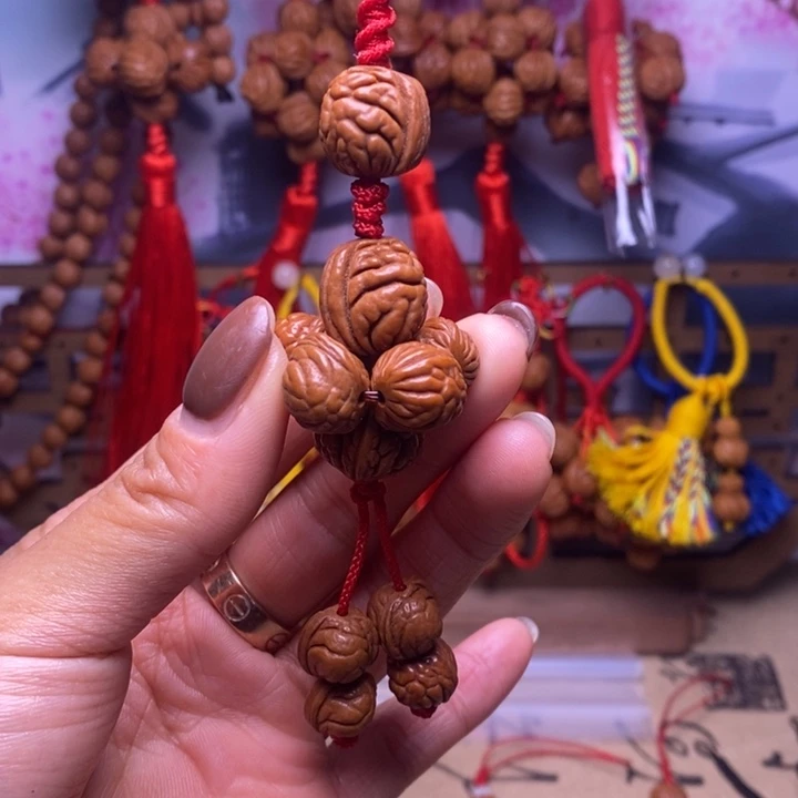 吊坠桃核龙纹桃枭