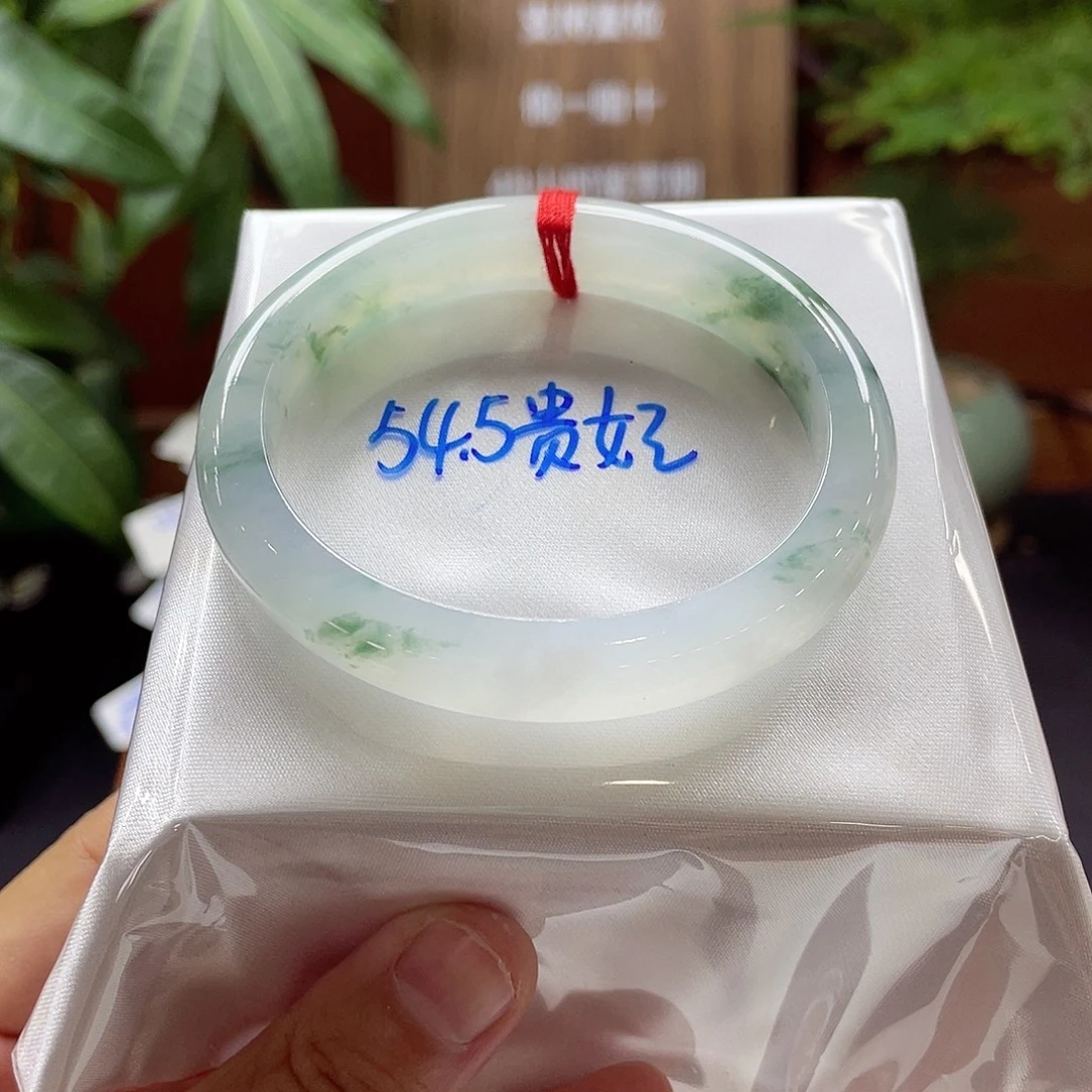 未镶嵌手镯翡翠55 号链接