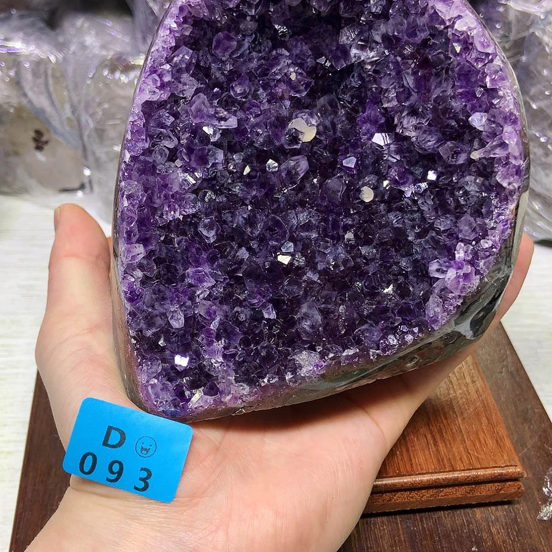 紫晶大型摆件（非配饰）未镶嵌