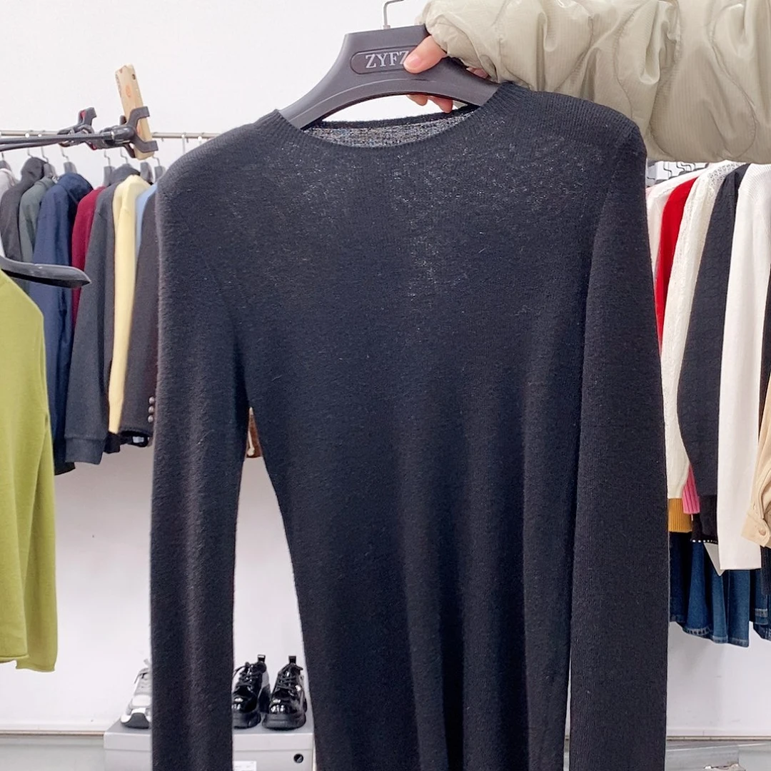 黑色打底衫 120斤以内