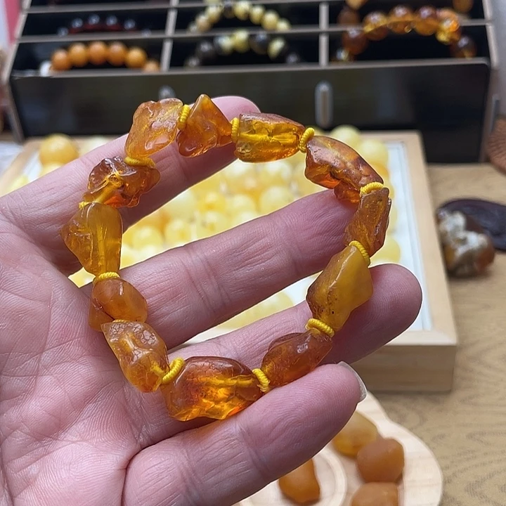 琥珀未镶嵌套链手串