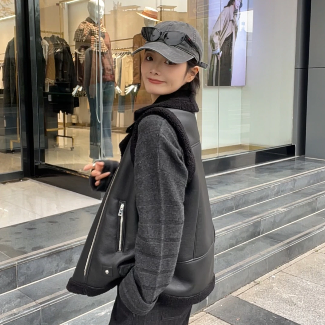 宽松型拉链拼接马夹