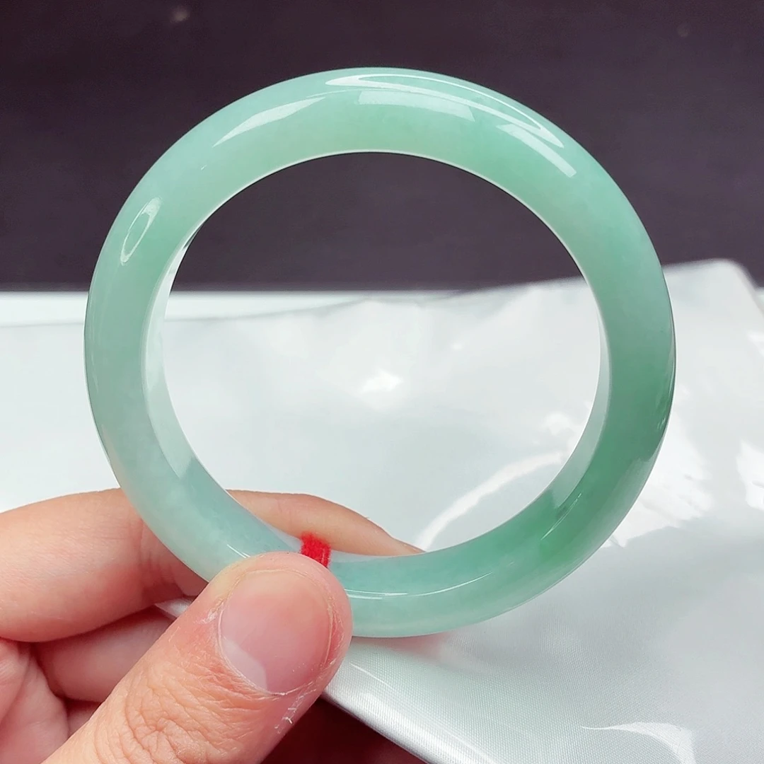 翡翠未镶嵌手镯56.8圈口