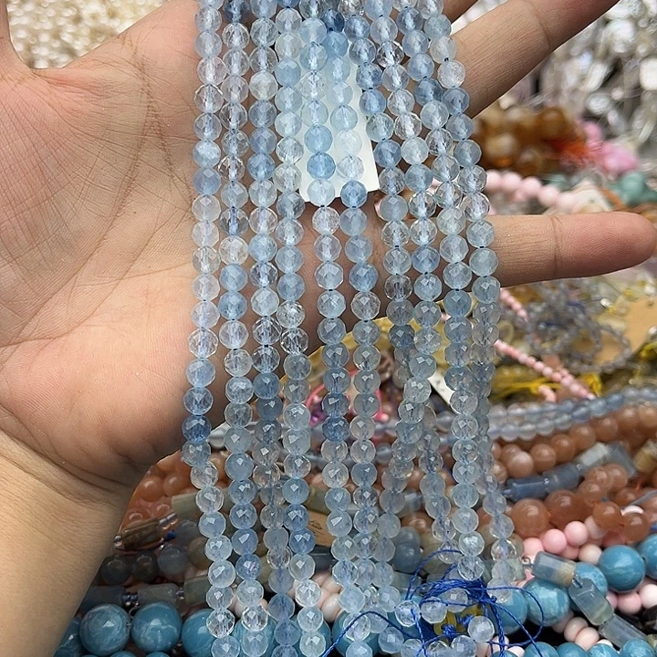未镶嵌玛瑙/玉髓珠宝半成品一条6mm左右海蓝宝刻面