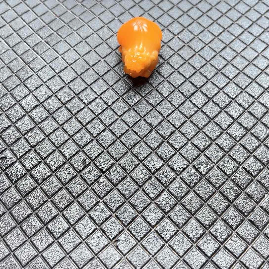 家***宴石英质玉（缅黄）未镶嵌颈饰