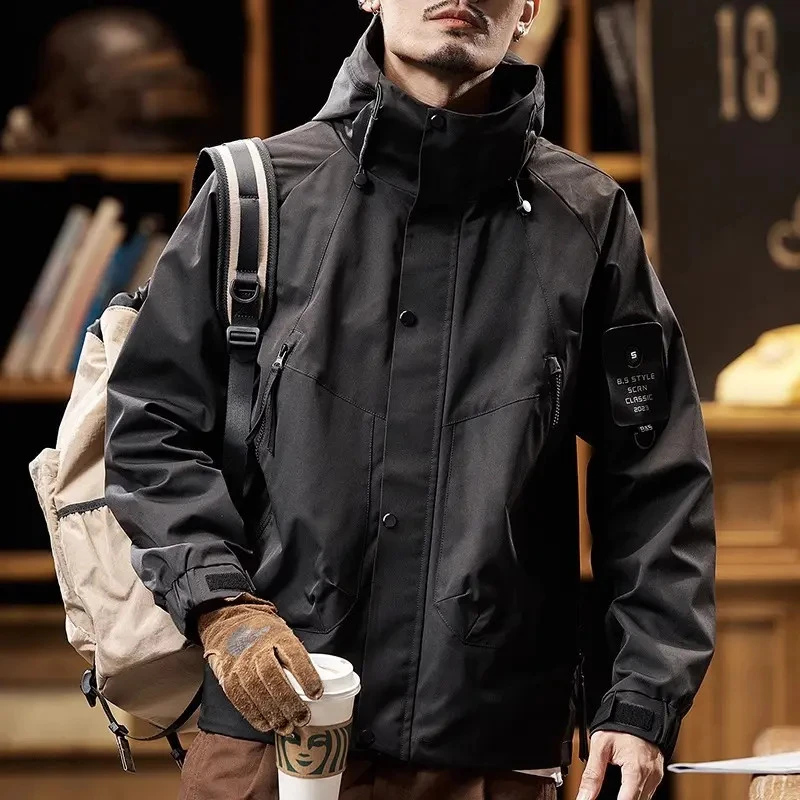 冲锋衣外套男秋季新款宽松潮牌户外美式复古工装男士夹克春秋休闲