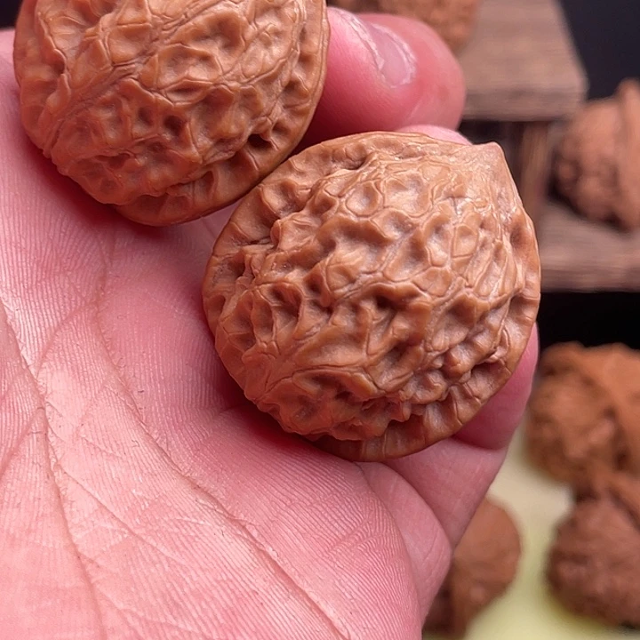 文玩核桃文玩/龙胆手捻