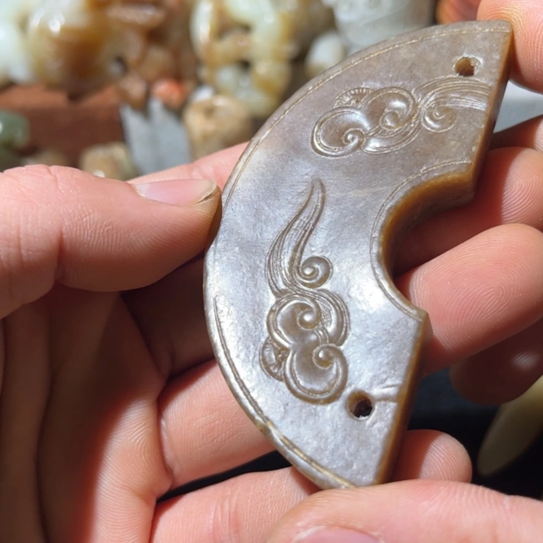 和田玉未镶嵌挂件