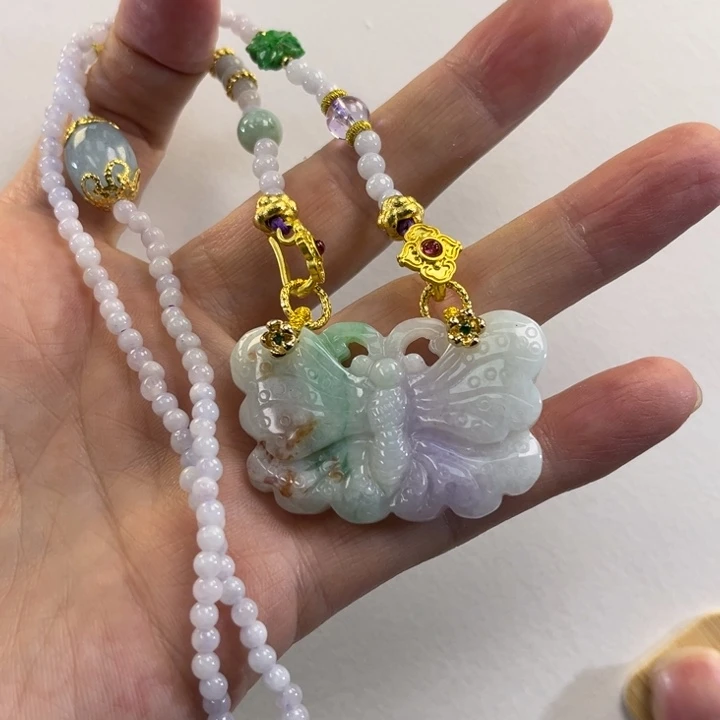 翡翠吊坠(赠链)未镶嵌代编织