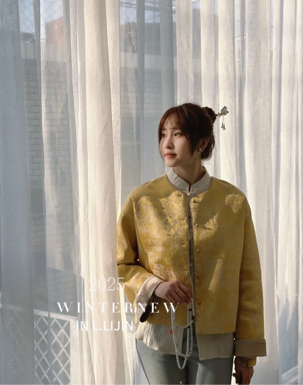 洛俪金2025新中式外套