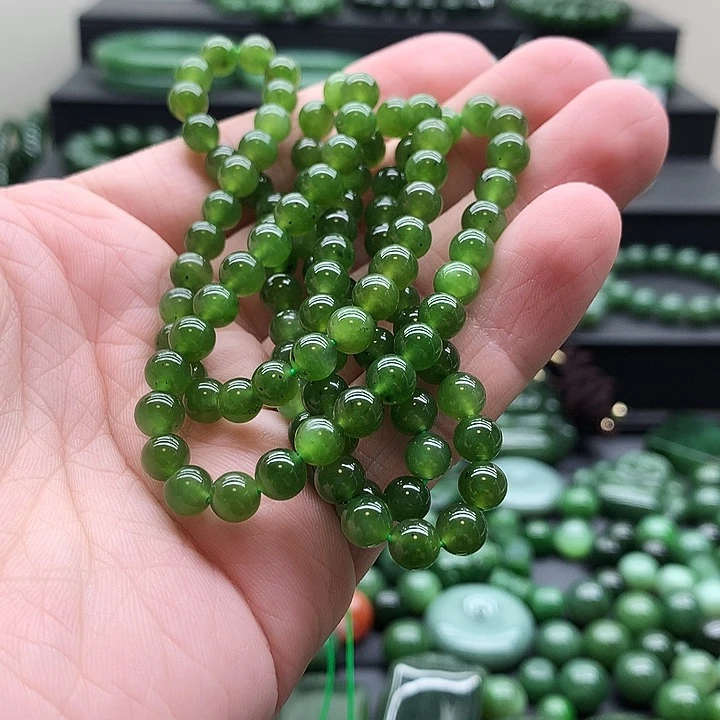 和田玉（碧玉）未镶嵌颈饰