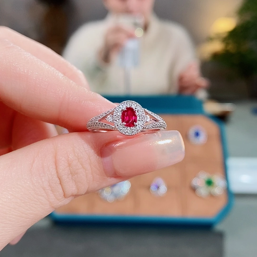 红宝石戒指18K金镶嵌0.32ct无烧