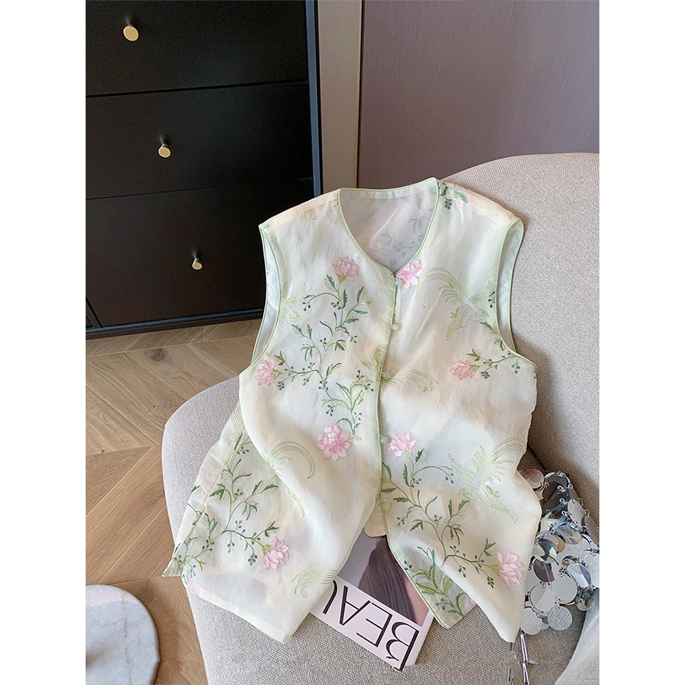 浅绿色刺绣圆领新中式无袖马甲女夏季2025新国风气质显瘦薄款背心