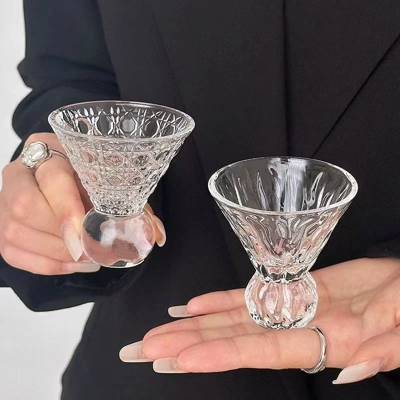 50ML高颜值调酒杯子宝石纹羽毛球家用一口小酒杯稀奇古怪白酒杯