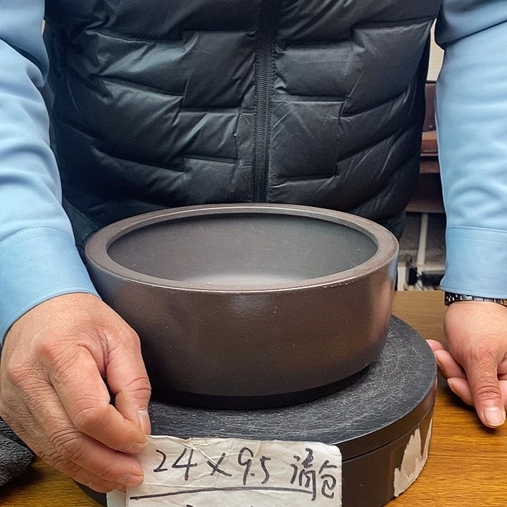 紫砂花盆货号一只BB83
