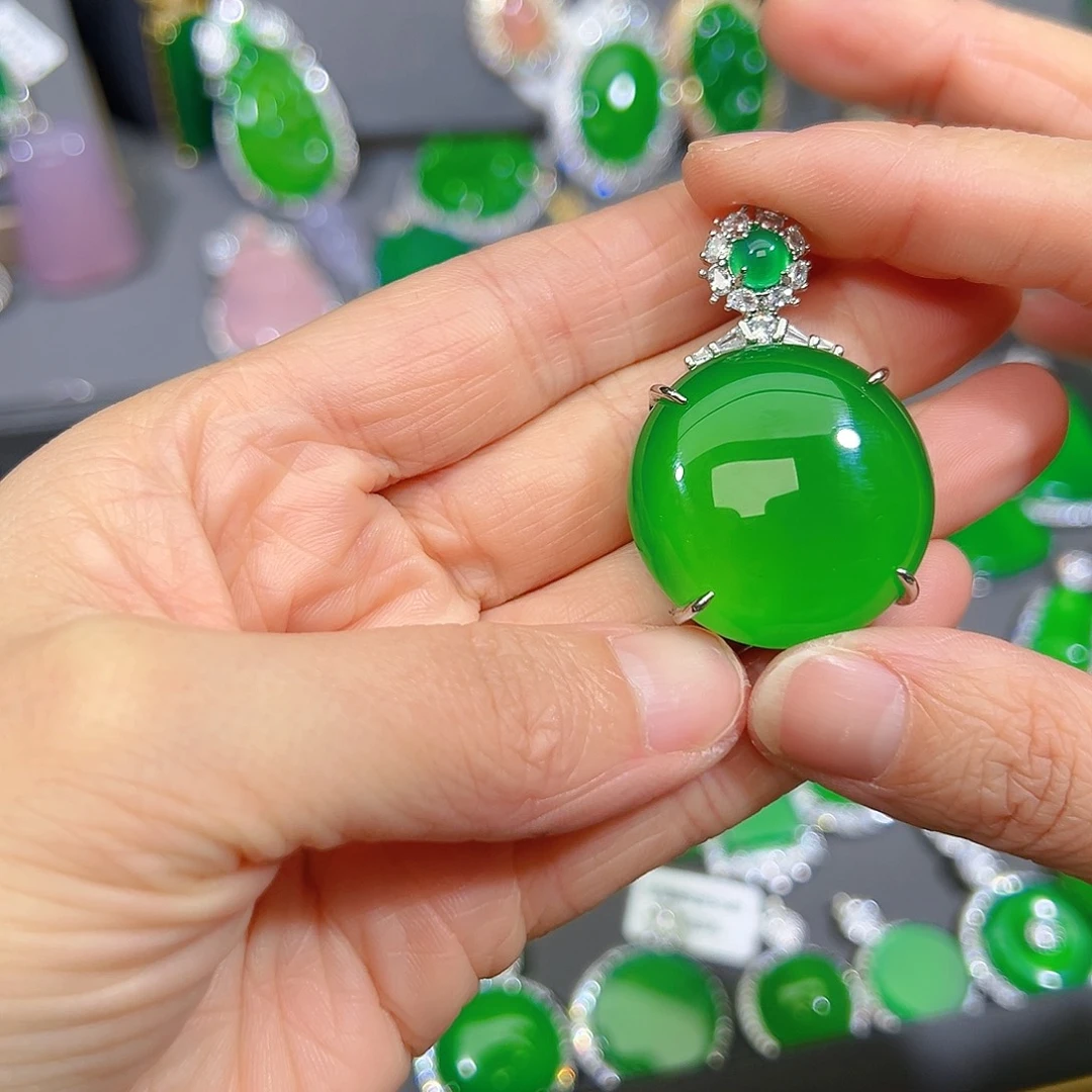 玛瑙/玉髓合金颈饰