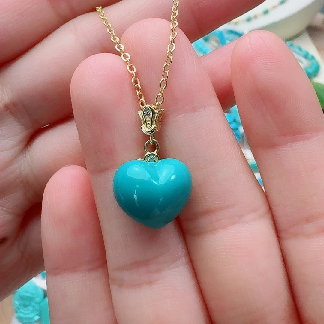 绿松石未镶嵌高瓷绿屁桃