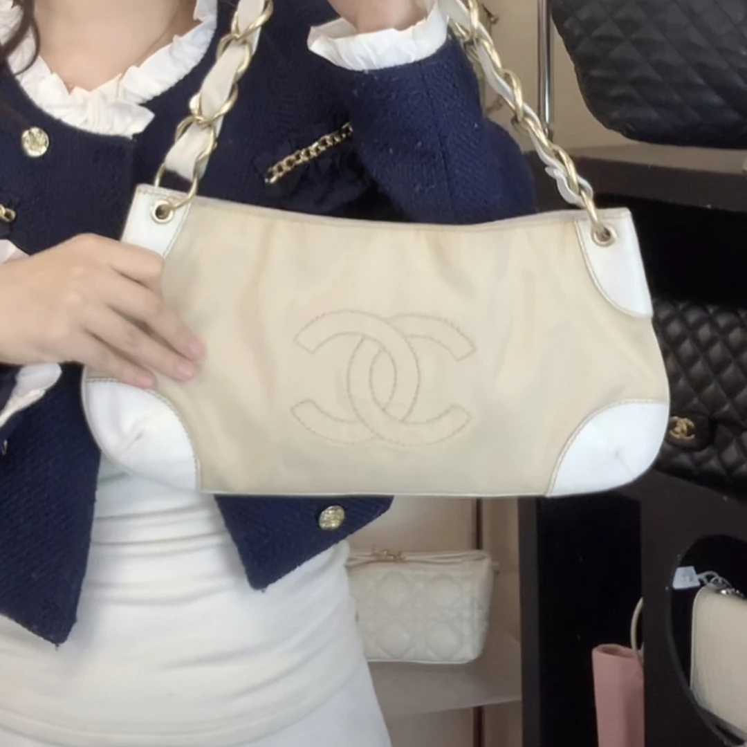 95新 Chanel/香奈儿 chanel奶茶色链条包单肩包