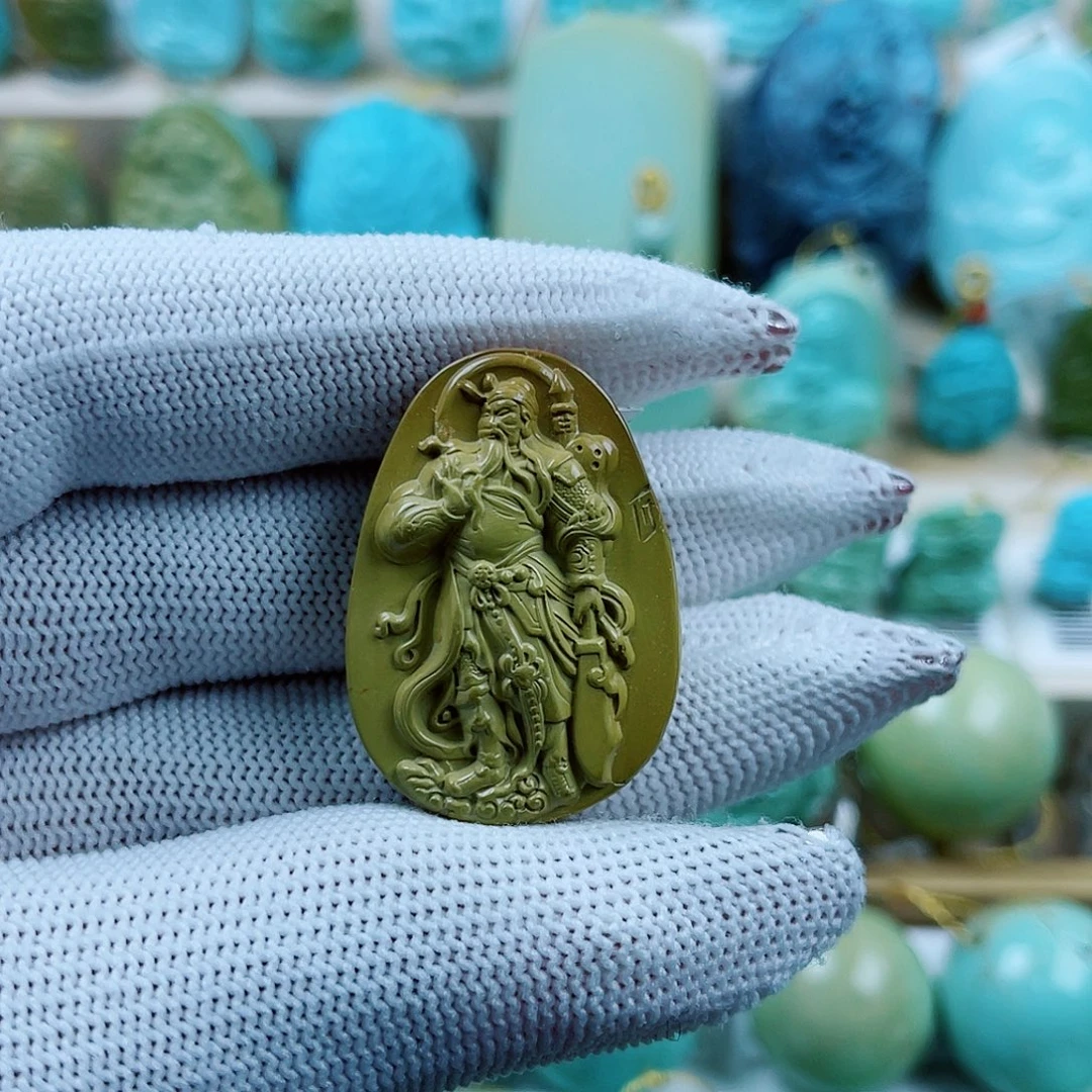 绿松石未镶嵌珠宝奇石