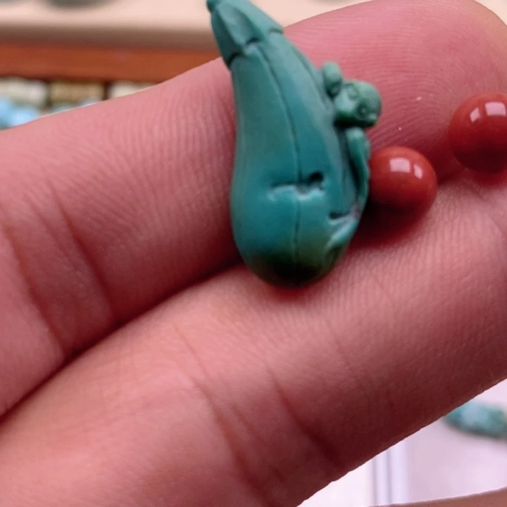 南红玛瑙未镶嵌珠宝半成品a****a