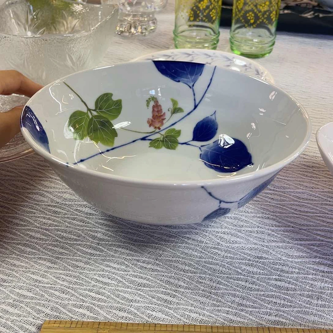 林静一水彩大钵子12