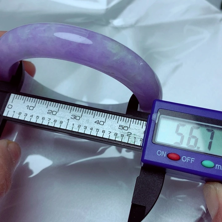 翡翠手镯未镶嵌手镯