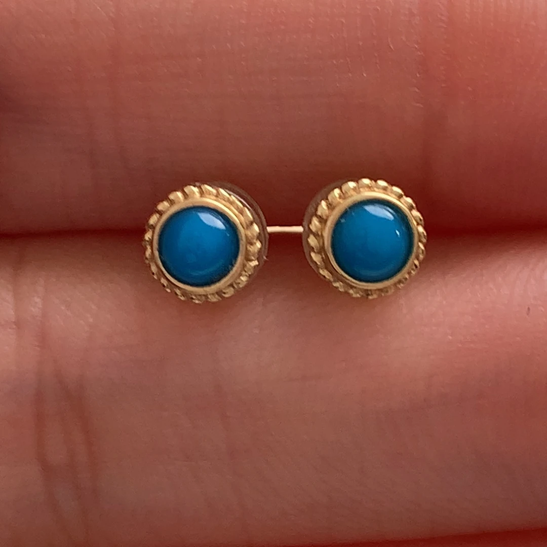 未镶嵌绿松石耳钉