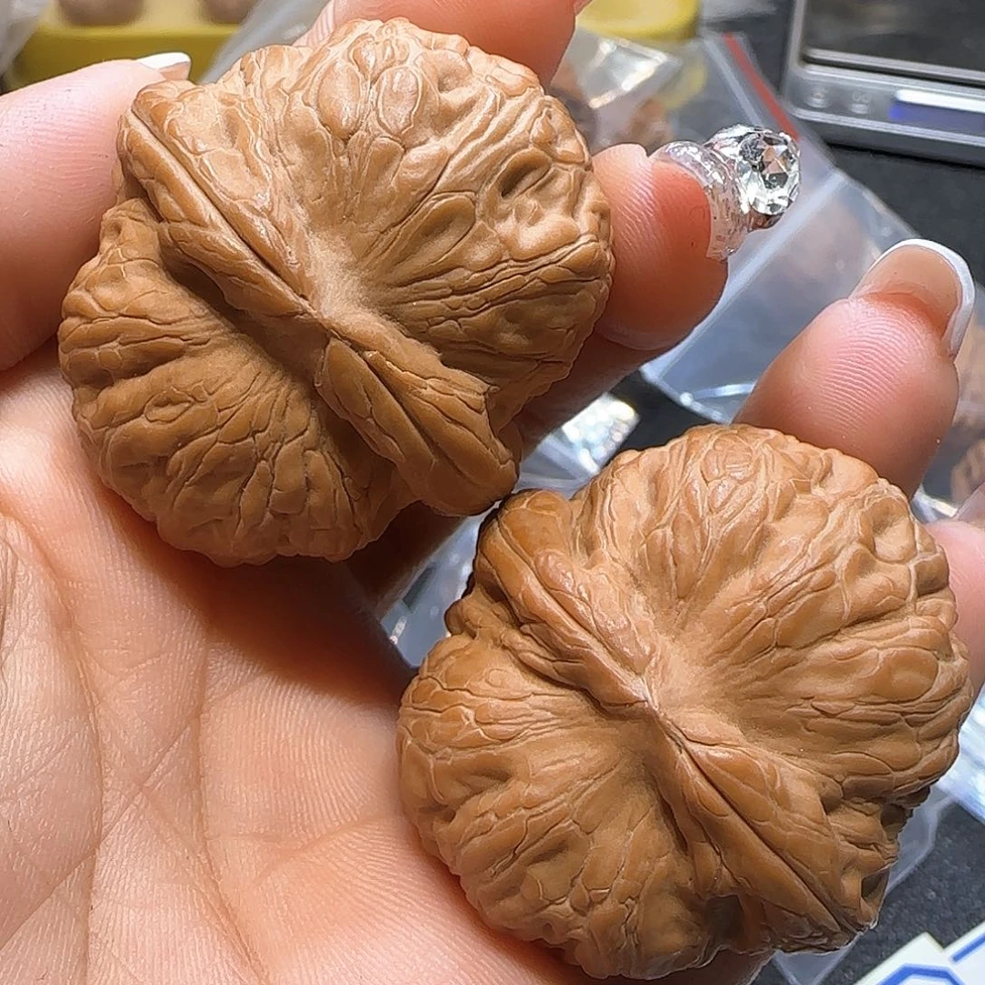 文玩核桃吊坠43全品元宝