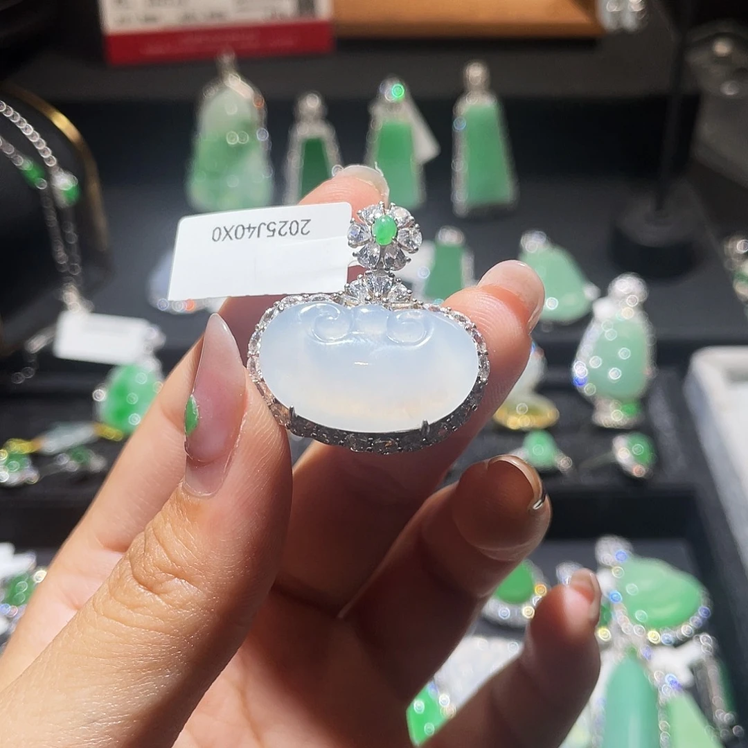 翡翠银S925镶嵌颈饰