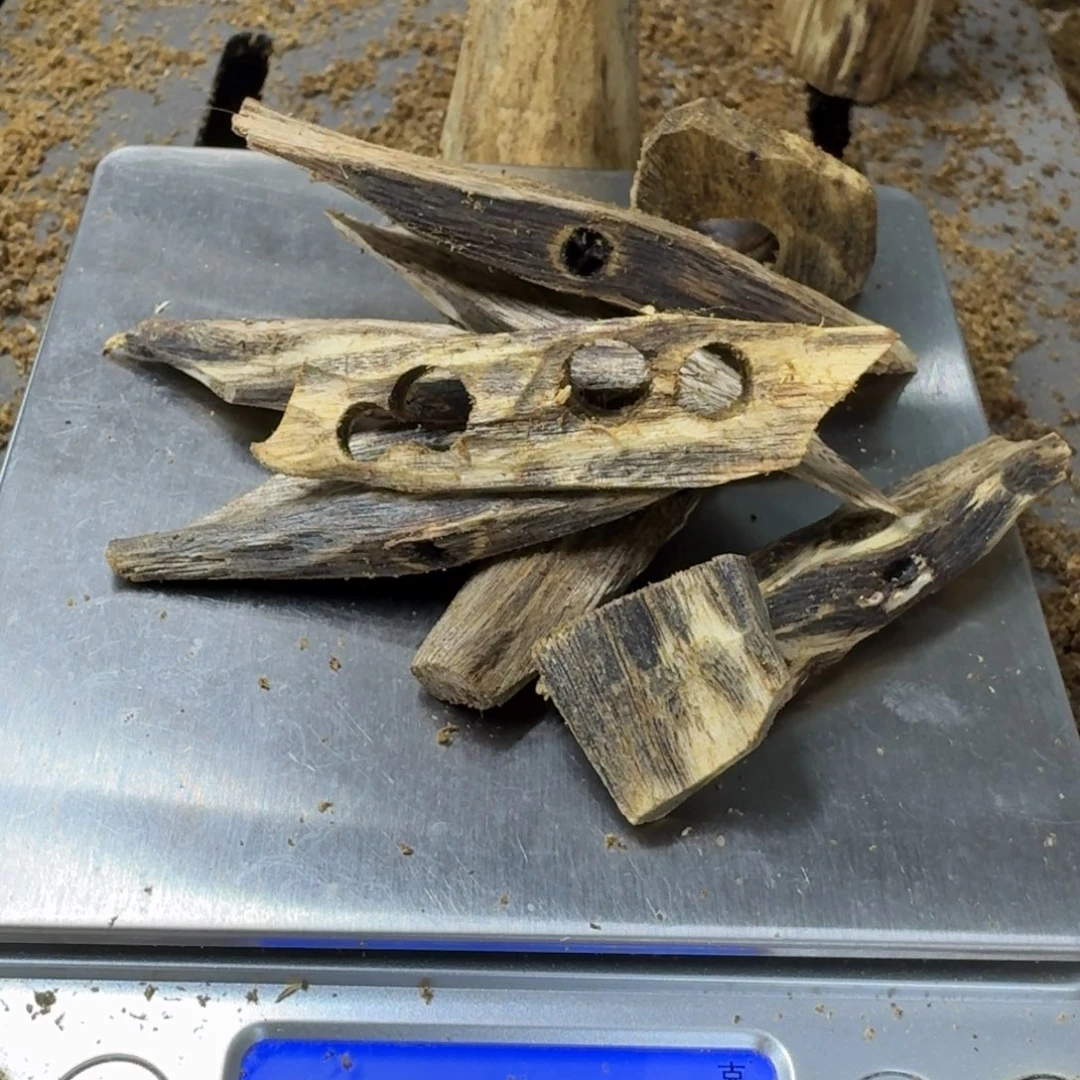 9***5沉香碎屑沉香块料