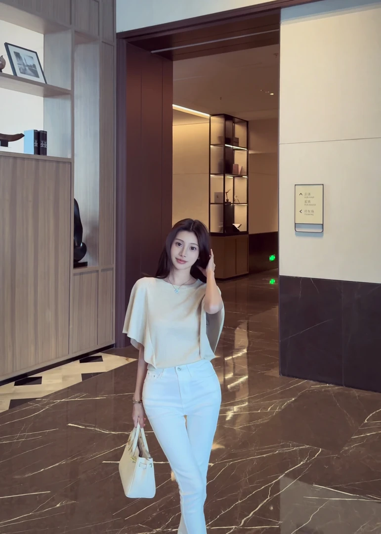 【韩系松弛】温柔韩感圆领针织衫时髦蝙蝠袖披肩T恤上衣女
