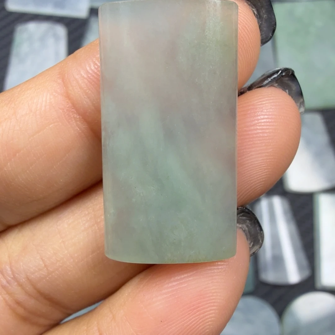 翡翠颈饰未镶嵌天然缅甸a货翡翠