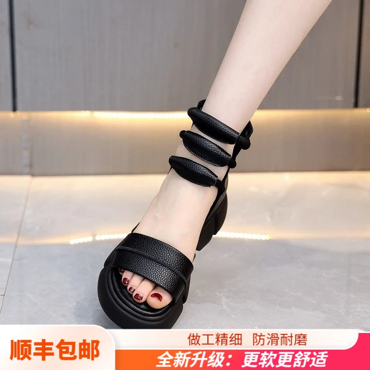 2025年新款罗马凉鞋女皮面外穿松糕厚底露趾鱼嘴凉靴休闲时尚凉鞋