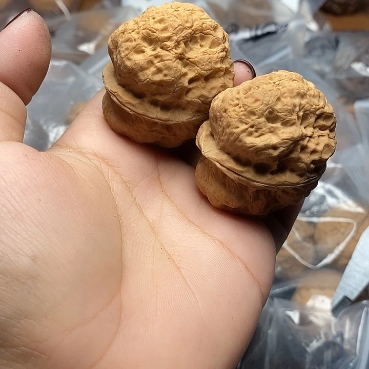 文玩核桃把件      105