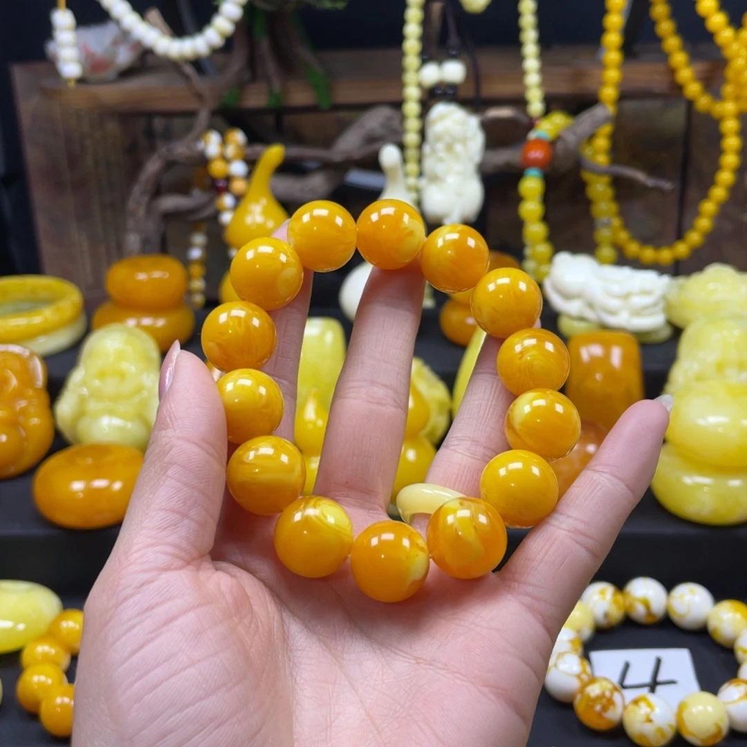 斗***主老腊鸡油深飘花款卡16手串一条