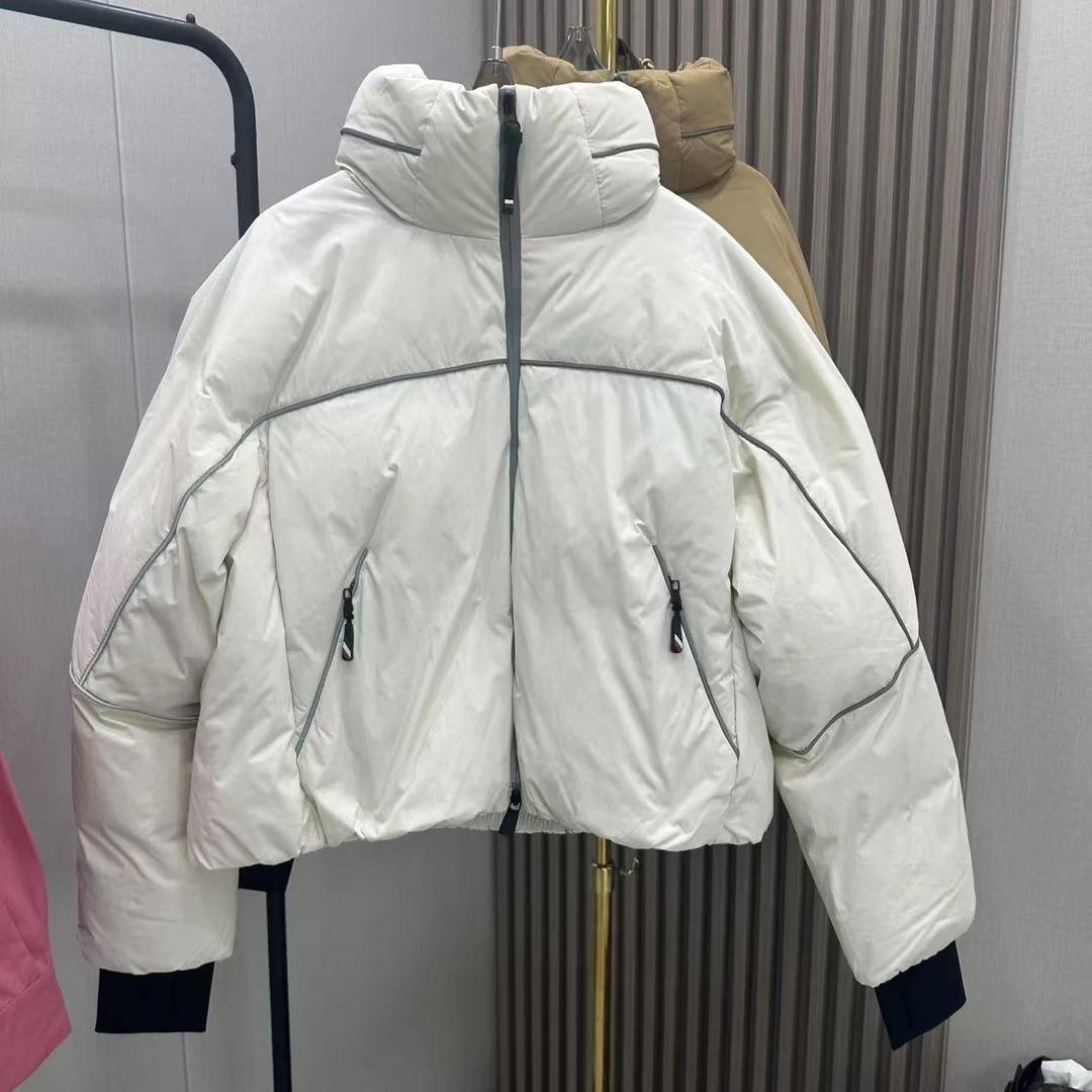 HM白卡其双色拉链立领隐藏帽短款绒服