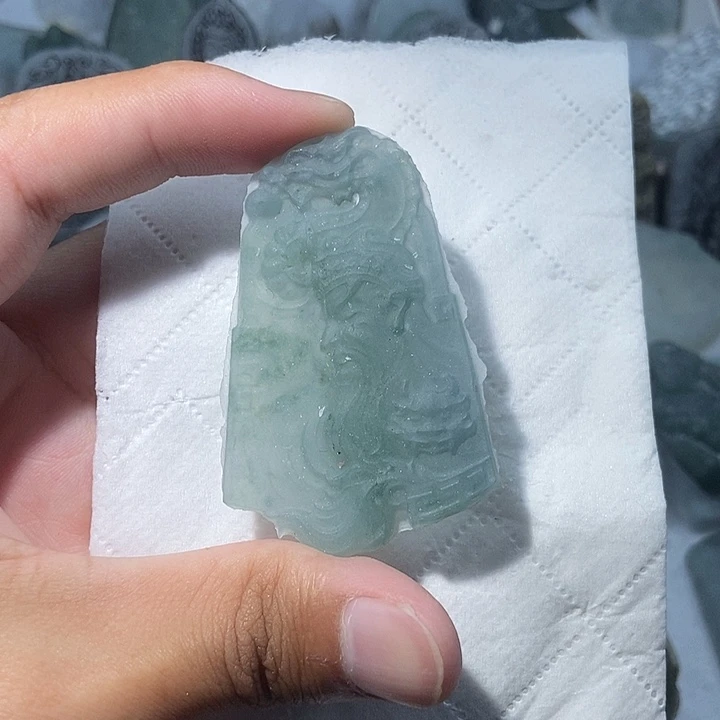 定制翡翠未镶嵌翡翠