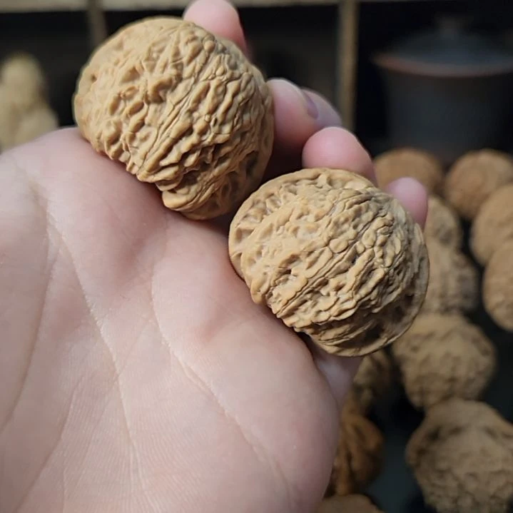 吊坠文玩核桃38泥鳅背