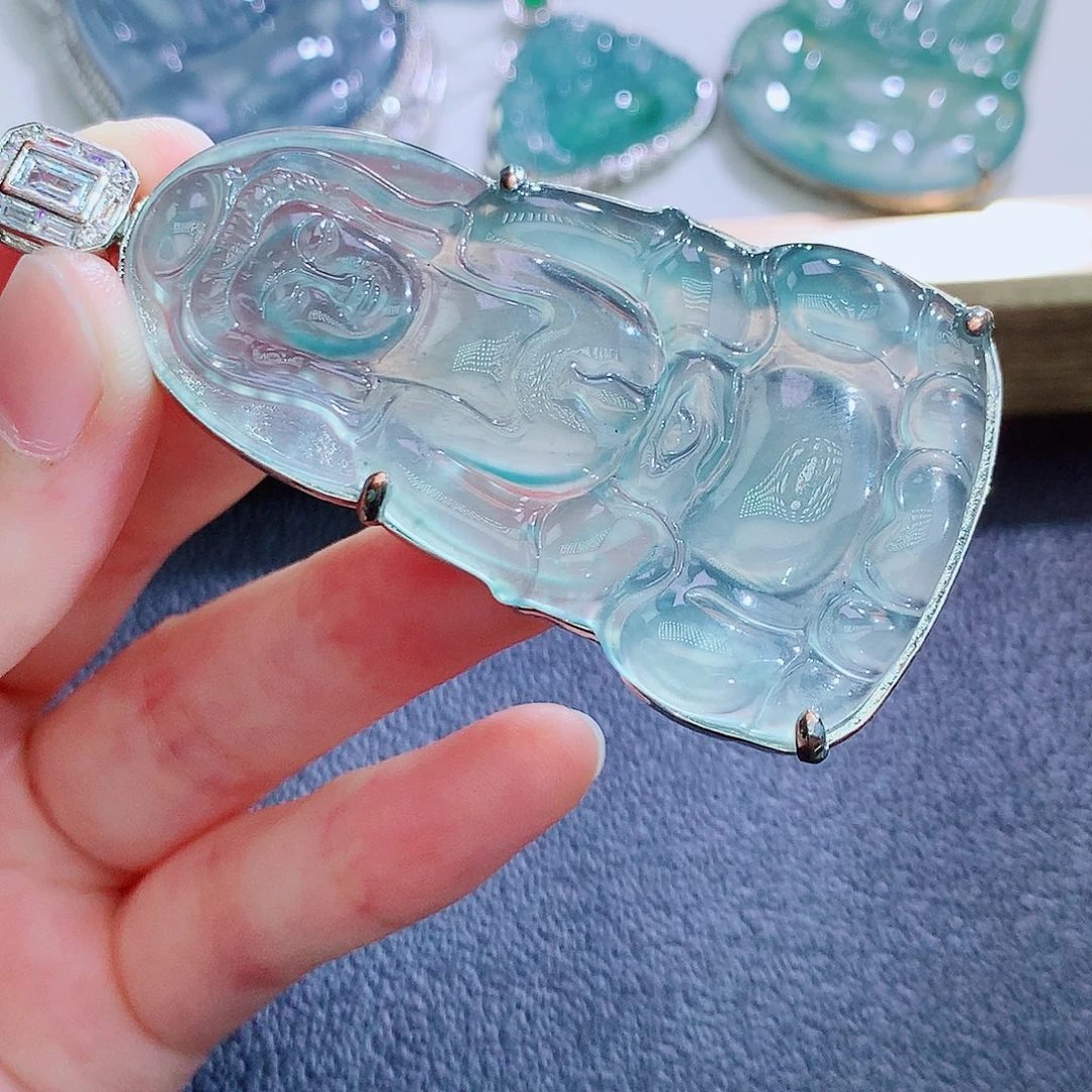 颈饰未镶嵌翡翠翡翠