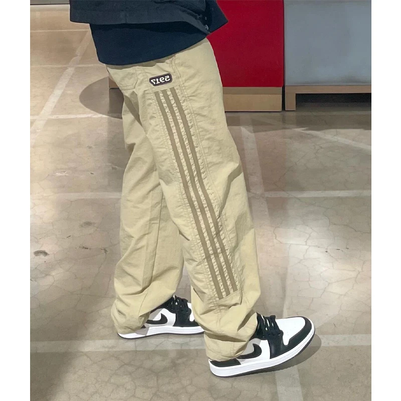 卡其色条纹裤子男春夏尼龙速干工装裤三条杠直筒美式运动休闲长裤