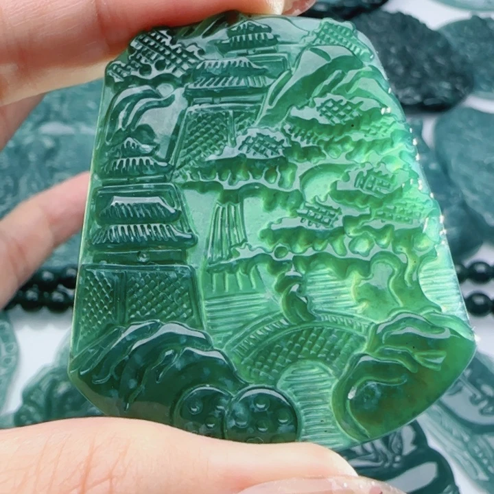 翡翠未镶嵌颈饰多样性发货天然A货翡翠