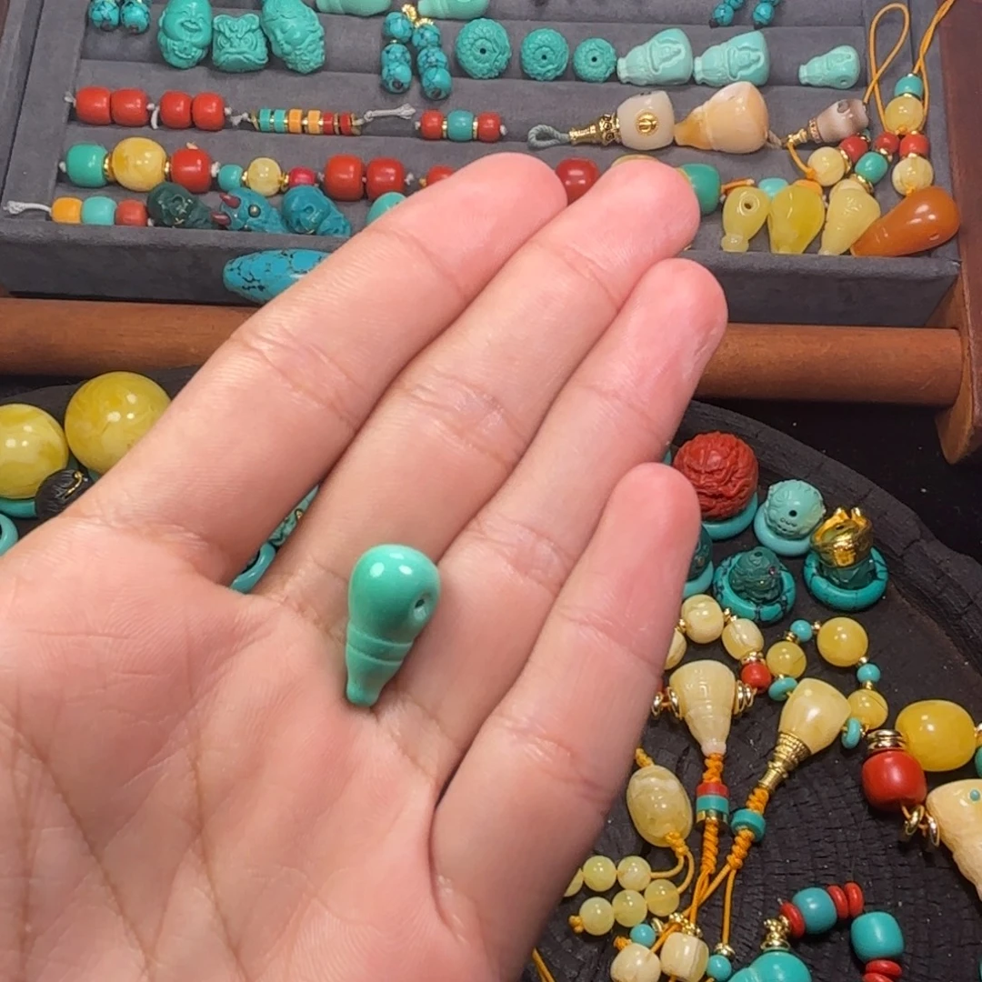 玛瑙/玉髓未镶嵌珠宝半成品9三通一颗哈哈哈哈