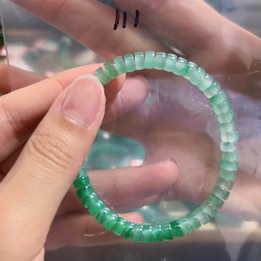 石英质玉手串未镶嵌fgjk