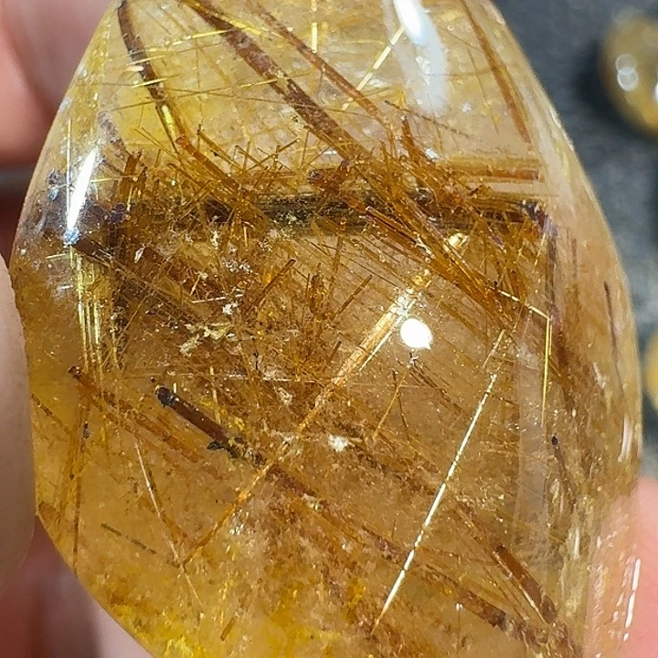 神***虎发晶颈饰未镶嵌你