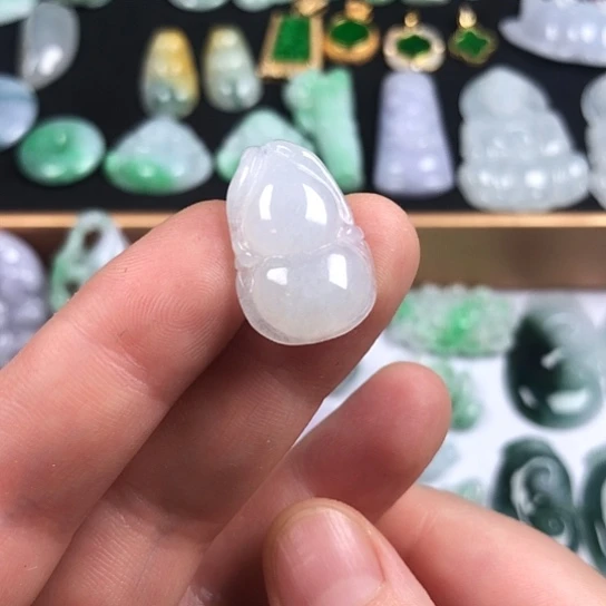 颈饰未镶嵌翡翠葫芦