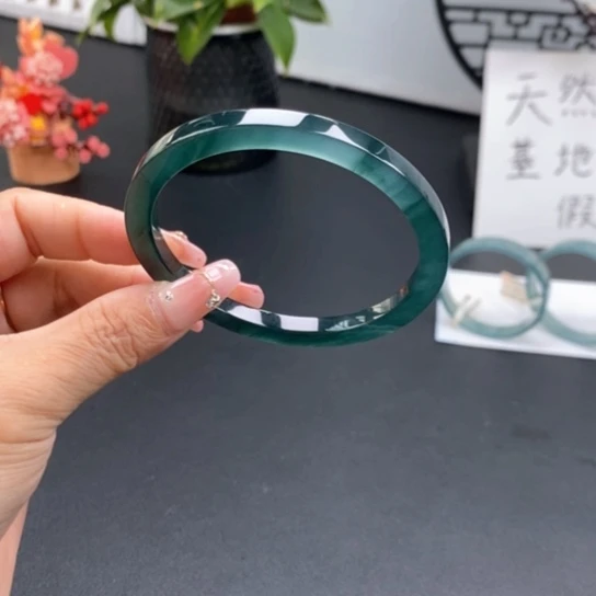 未镶嵌手镯翡翠墨***活62尺寸