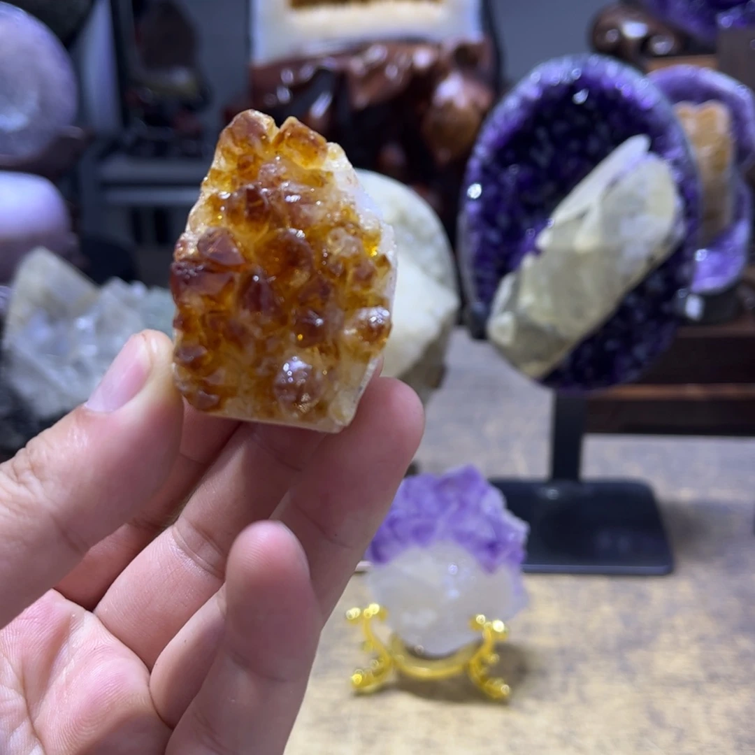 黄晶摆件未镶嵌摆件