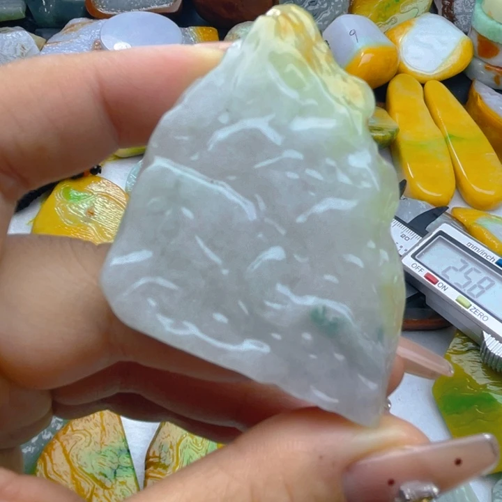 翡翠未镶嵌挂件翡翠